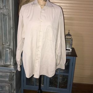 Nice Claiborne men’s shirt 👕